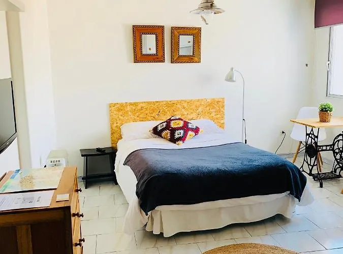 Estudio 4 En El Centro De Pontevedra